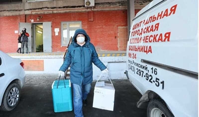 Свердловский Минздрав передаст снабжение больниц и аптек новой «Фармации». В Заксобрании против «прокладки» с оборотом в 20 миллиардов