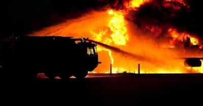 Пожар на НПЗ в Смоленской области после атаки БПЛА